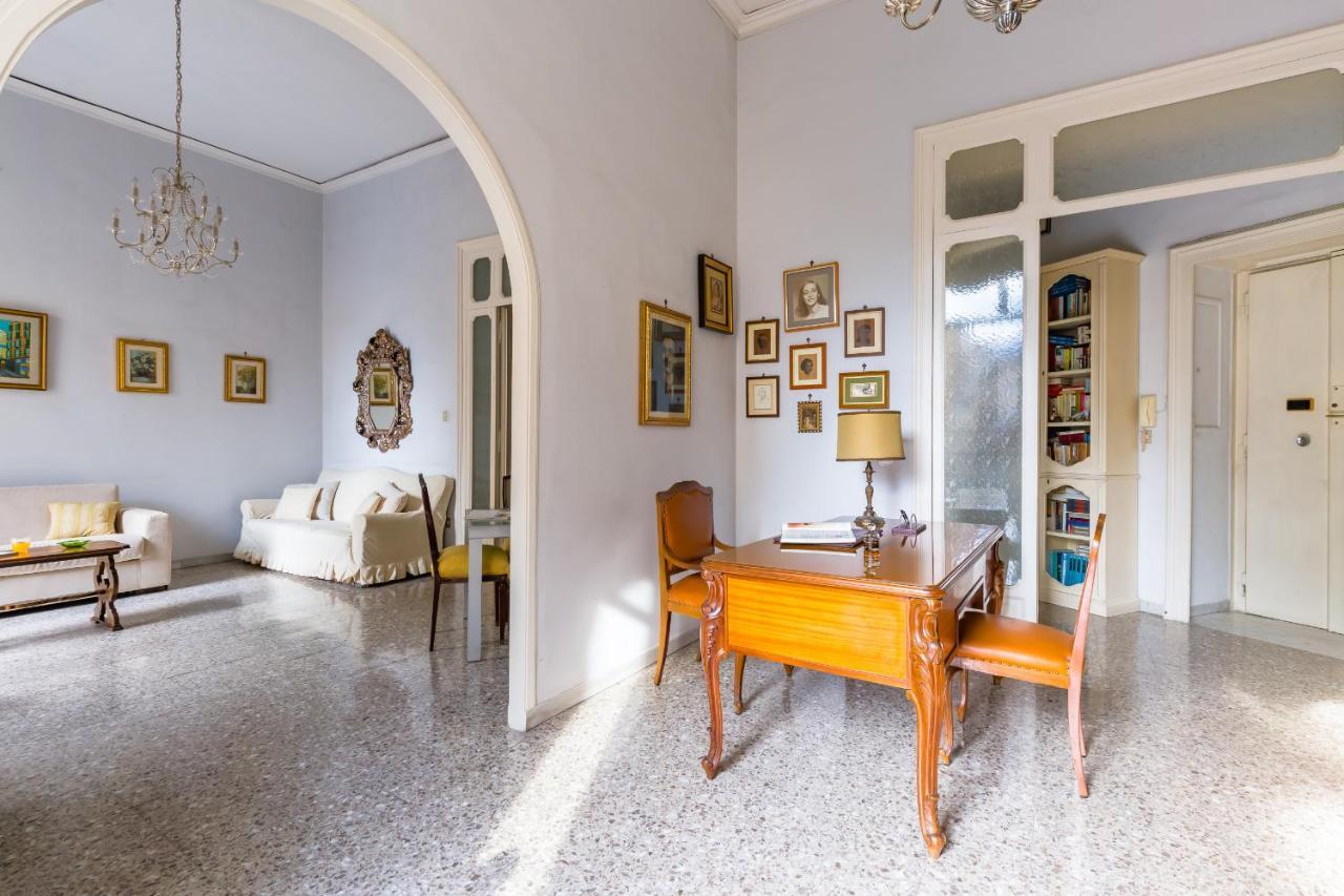 Rettifilo Family Apartment By Wonderful Italy Nápoly Kültér fotó