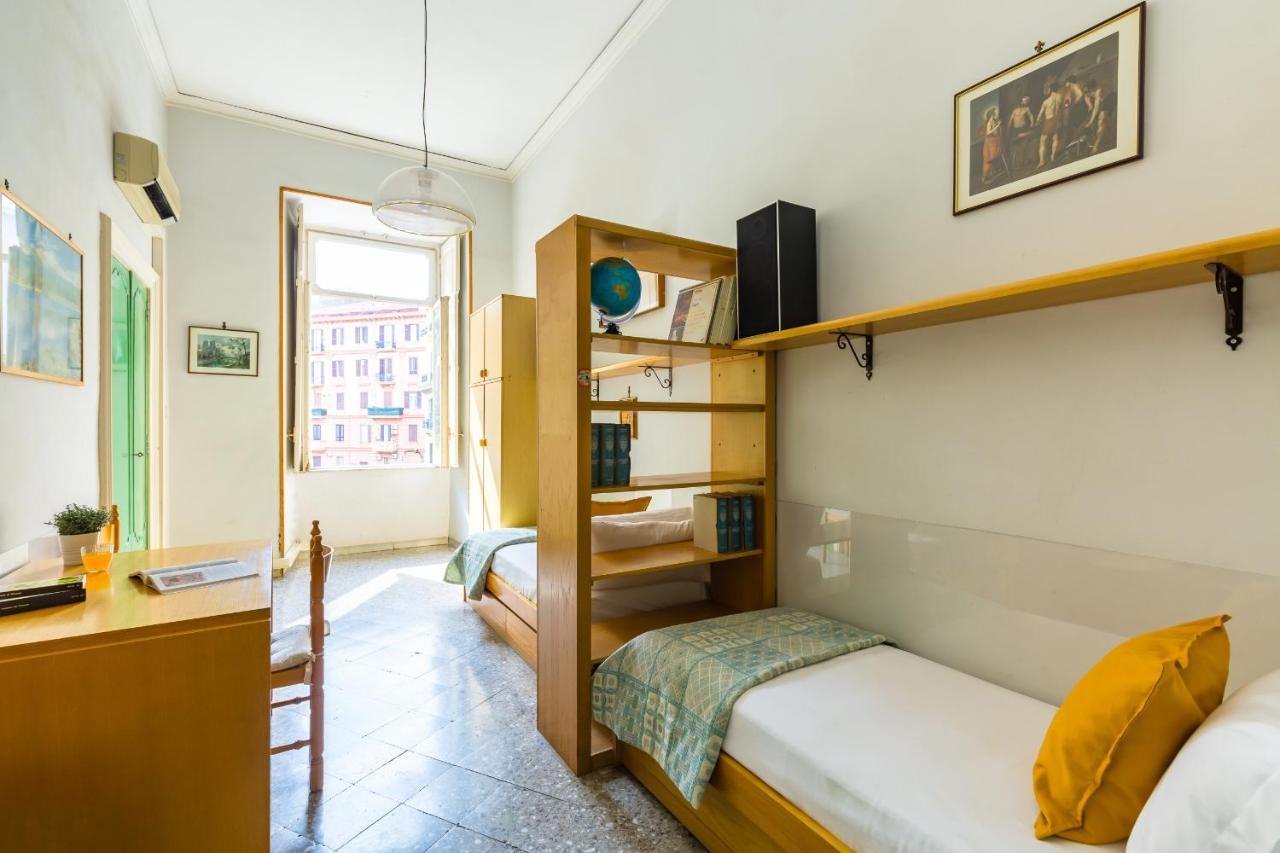 Rettifilo Family Apartment By Wonderful Italy Nápoly Kültér fotó
